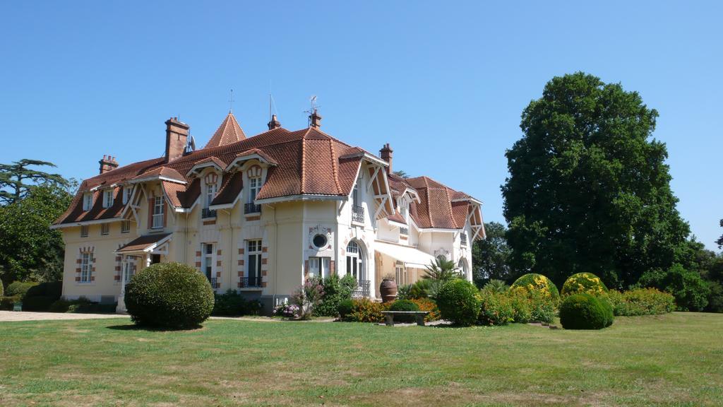 Château du Clair de Lune - Les Collectionneurs Hotel Biarritz Exterior foto